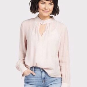 David Lerner Light Pink Keyhole Blouse